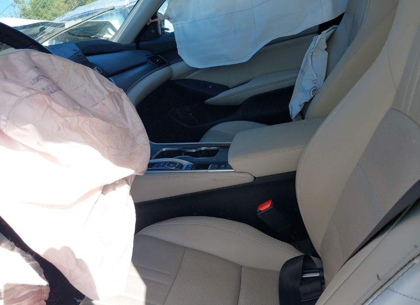 Photo 5 of 2022 Honda Accord TOURING (VIN 1HGCV2F90NA009784)