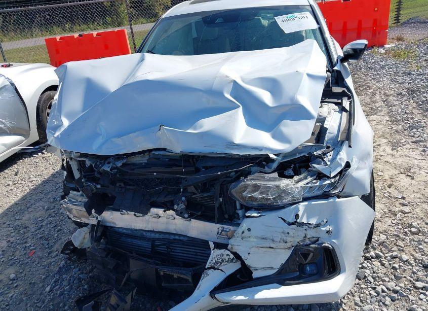 Photo 6 of 2022 Honda Accord TOURING (VIN 1HGCV2F90NA009784)