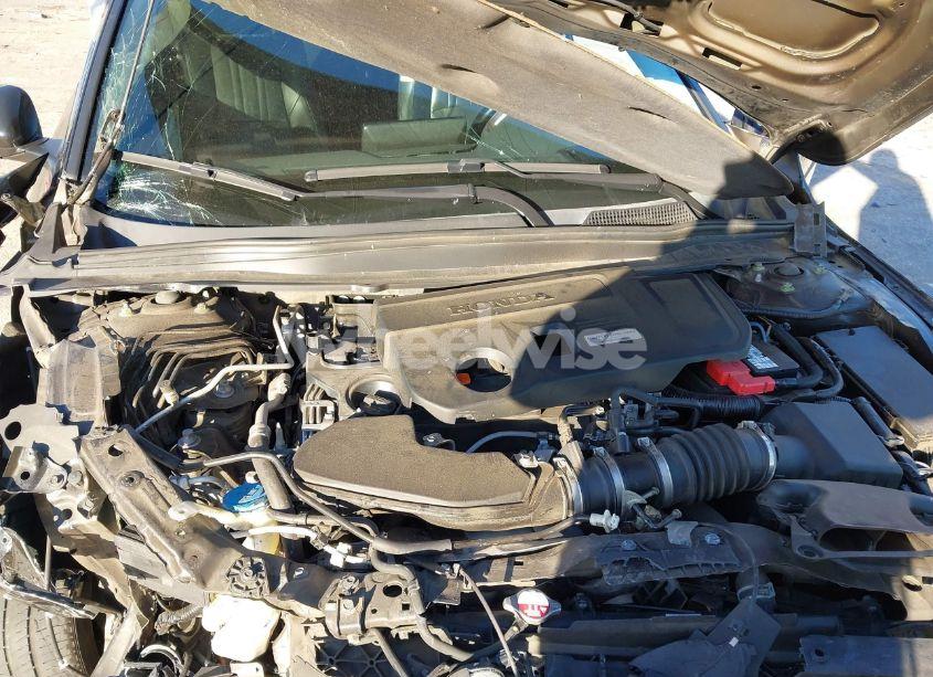 Photo 10 of 2018 Honda Accord TOURING 2.0T (VIN 1HGCV2F91JA019721)