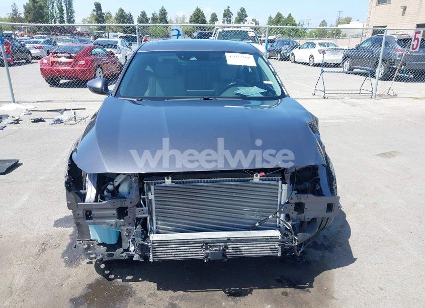 Photo 13 of 2018 Honda Accord TOURING 2.0T (VIN 1HGCV2F91JA026099)