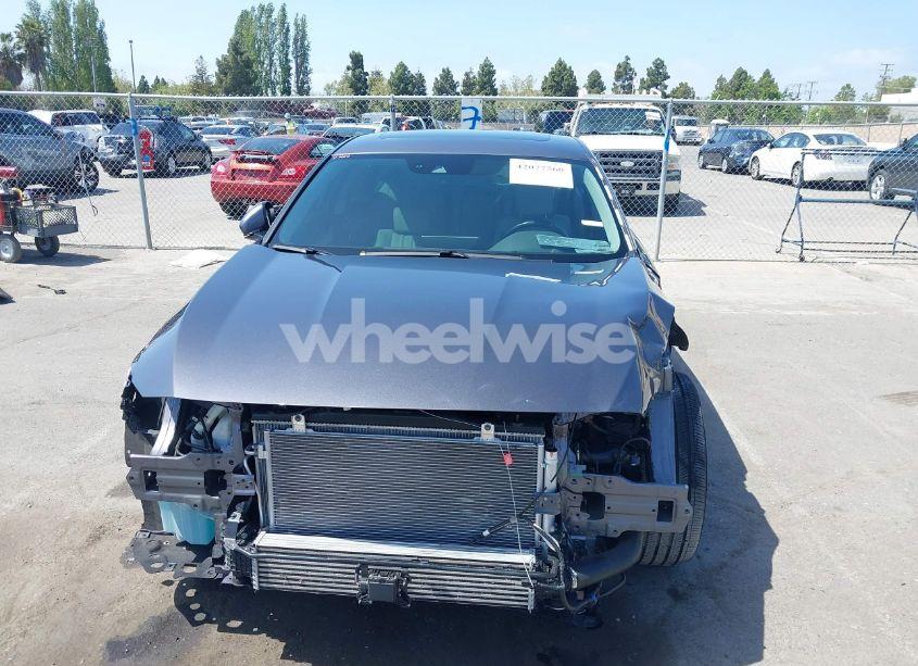 Photo 6 of 2018 Honda Accord TOURING 2.0T (VIN 1HGCV2F91JA026099)