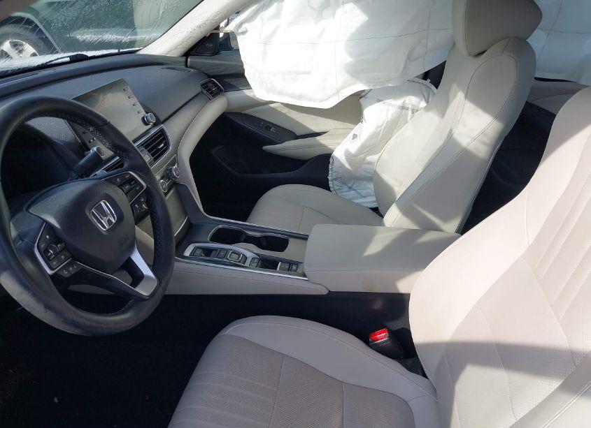 Photo 5 of 2018 Honda Accord TOURING 2.0T (VIN 1HGCV2F91JA026801)