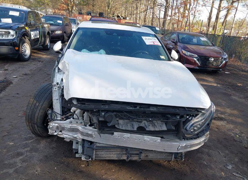 Photo 12 of 2018 Honda Accord TOURING 2.0T (VIN 1HGCV2F91JA028192)