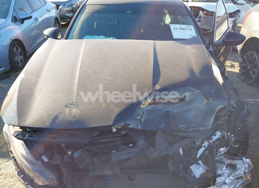 Photo 10 of 2019 Honda Accord TOURING 2.0T (VIN 1HGCV2F91KA033717)