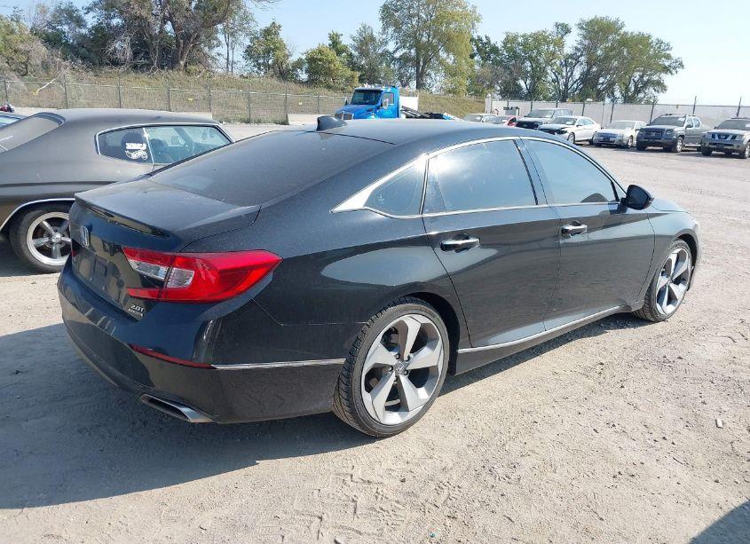 Photo 4 of 2020 Honda Accord TOURING (VIN 1HGCV2F91LA027823)