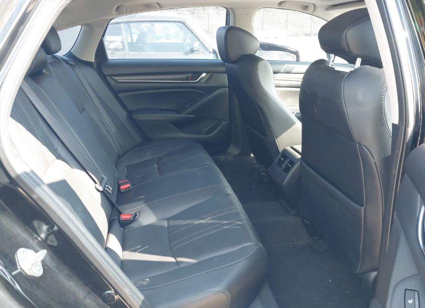 Photo 8 of 2020 Honda Accord TOURING (VIN 1HGCV2F91LA027823)