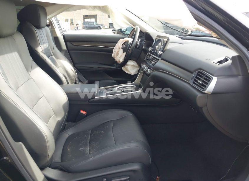 Photo 5 of 2021 Honda Accord TOURING (VIN 1HGCV2F91MA012210)