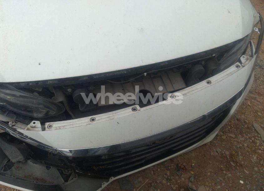 Photo 19 of 2018 Honda Accord TOURING 2.0T (VIN 1HGCV2F92JA003561)