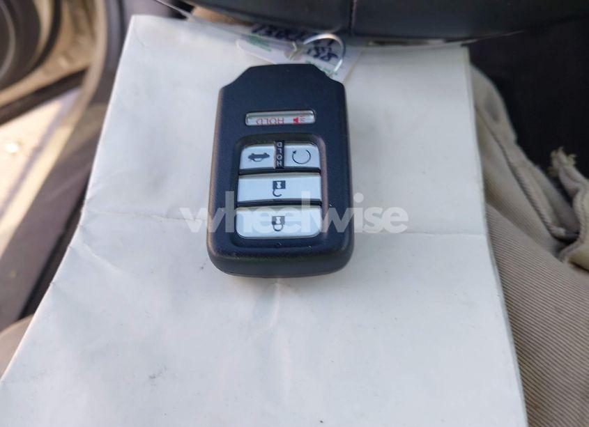 Photo 11 of 2018 Honda Accord TOURING 2.0T (VIN 1HGCV2F92JA016181)