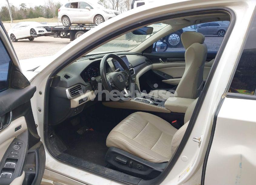 Photo 5 of 2021 Honda Accord TOURING (VIN 1HGCV2F92MA020218)