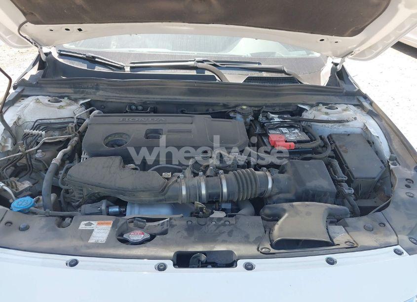 Photo 10 of 2022 Honda Accord TOURING (VIN 1HGCV2F92NA003629)