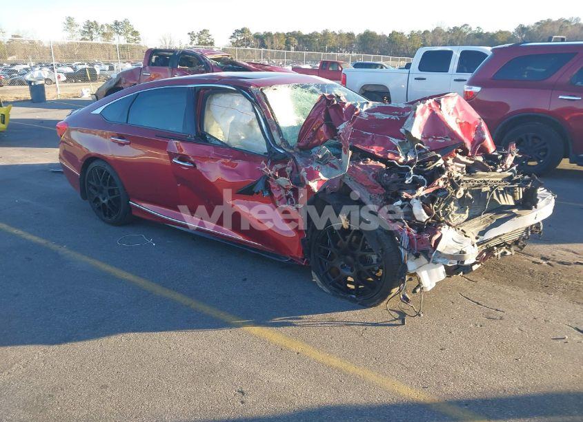 2018 Honda Accord TOURING 2.0T (VIN 1HGCV2F93JA028050) main photo