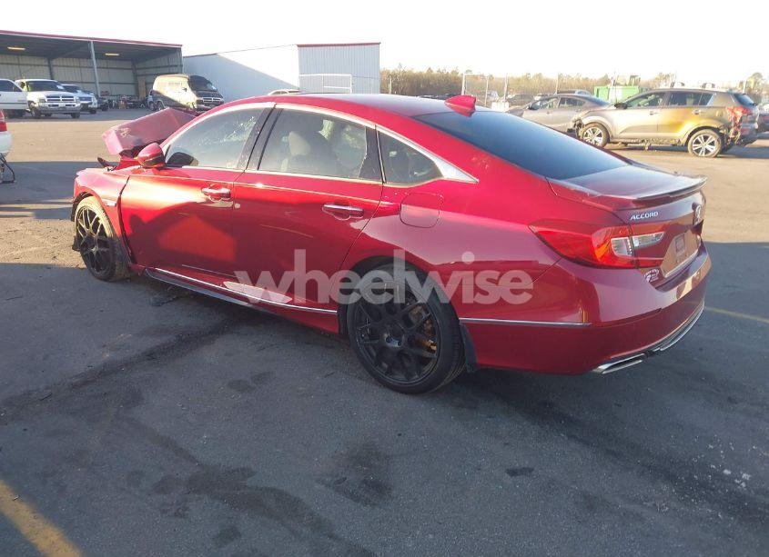 Photo 3 of 2018 Honda Accord TOURING 2.0T (VIN 1HGCV2F93JA028050)