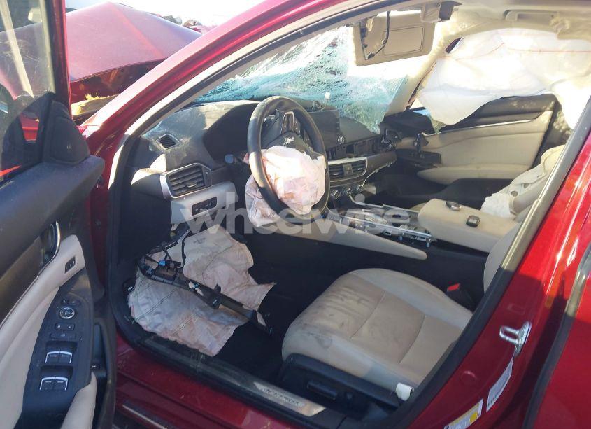 Photo 5 of 2018 Honda Accord TOURING 2.0T (VIN 1HGCV2F93JA028050)