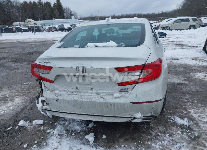 Photo 16 of 2018 Honda Accord TOURING 2.0T (VIN 1HGCV2F93JA043888)