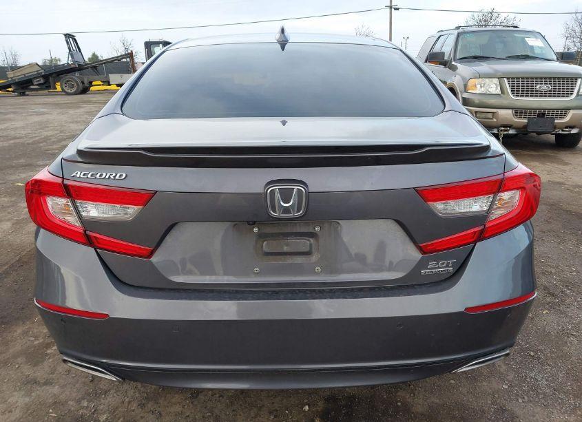 Photo 16 of 2018 Honda Accord TOURING 2.0T (VIN 1HGCV2F93JA045382)