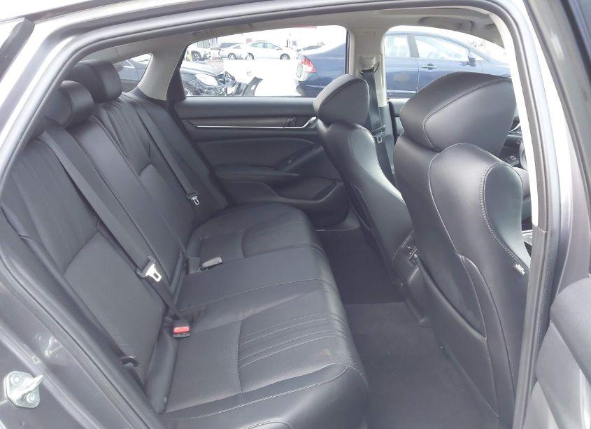 Photo 8 of 2018 Honda Accord TOURING 2.0T (VIN 1HGCV2F93JA045382)