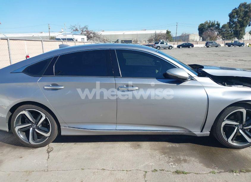 Photo 14 of 2020 Honda Accord TOURING (VIN 1HGCV2F93LA021036)