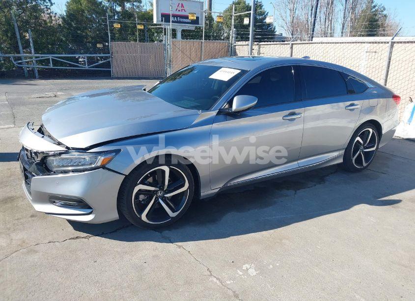 Photo 2 of 2020 Honda Accord TOURING (VIN 1HGCV2F93LA021036)