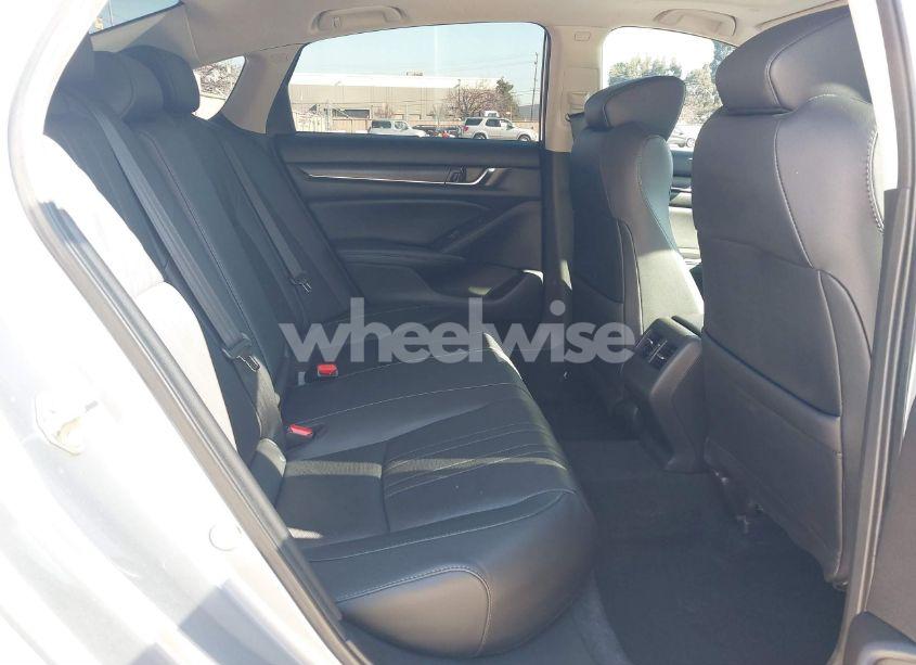 Photo 8 of 2020 Honda Accord TOURING (VIN 1HGCV2F93LA021036)