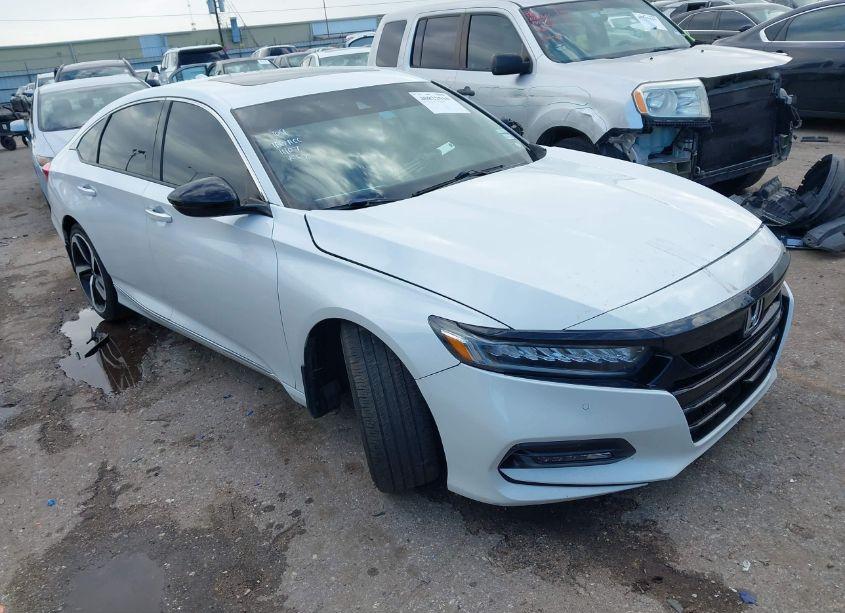 2018 Honda Accord TOURING 2.0T (VIN 1HGCV2F94JA048288) main photo
