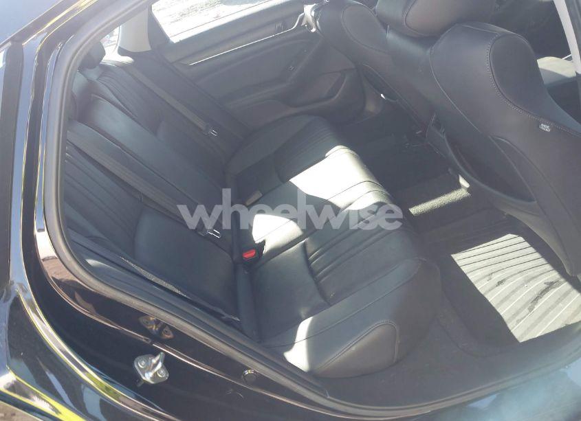 Photo 8 of 2019 Honda Accord TOURING 2.0T (VIN 1HGCV2F94KA003708)