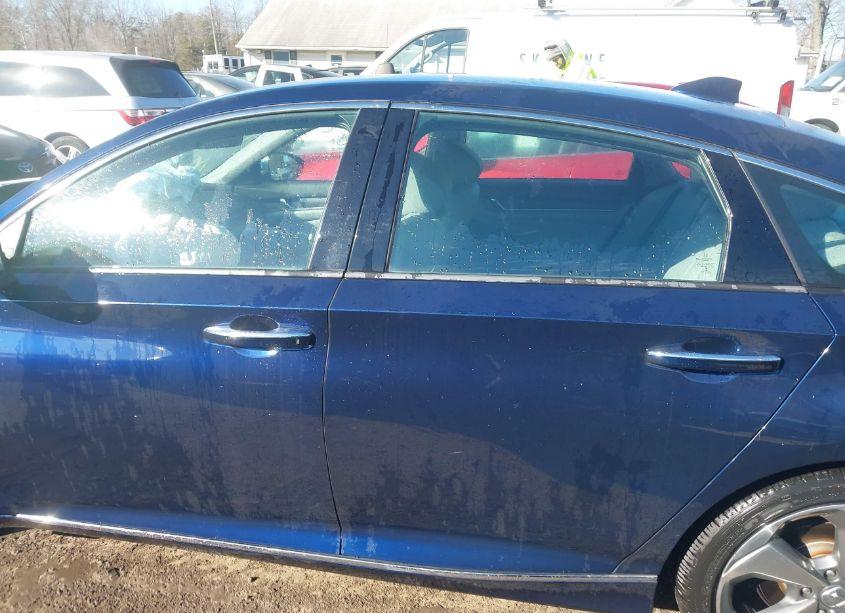 Photo 15 of 2020 Honda Accord TOURING (VIN 1HGCV2F94LA008702)
