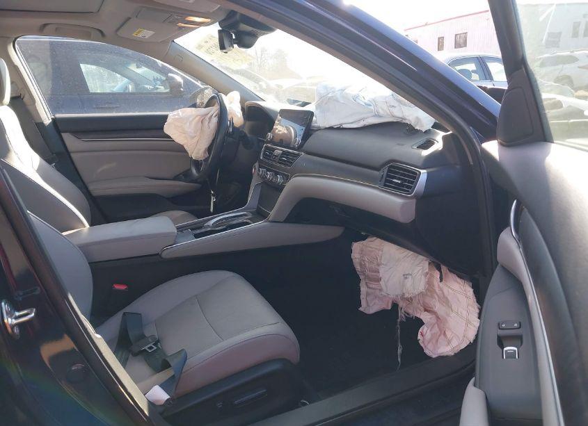 Photo 5 of 2020 Honda Accord TOURING (VIN 1HGCV2F94LA008702)