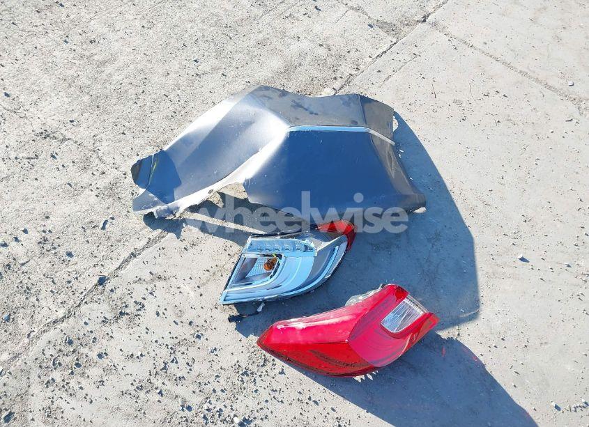 Photo 12 of 2018 Honda Accord TOURING 2.0T (VIN 1HGCV2F95JA029815)