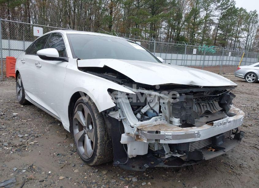 Photo 6 of 2018 Honda Accord TOURING 2.0T (VIN 1HGCV2F95JA040894)