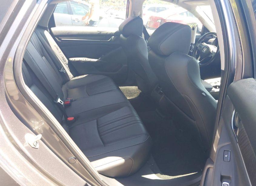 Photo 8 of 2020 Honda Accord TOURING (VIN 1HGCV2F95LA000897)