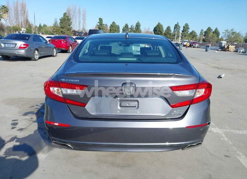 Photo 16 of 2020 Honda Accord TOURING (VIN 1HGCV2F95LA019725)