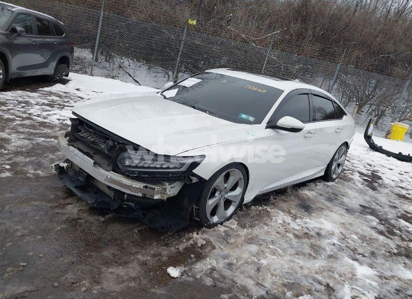 Photo 2 of 2018 Honda Accord TOURING 2.0T (VIN 1HGCV2F96JA002168)