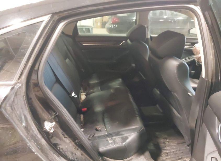 Photo 8 of 2018 Honda Accord TOURING 2.0T (VIN 1HGCV2F96JA012988)