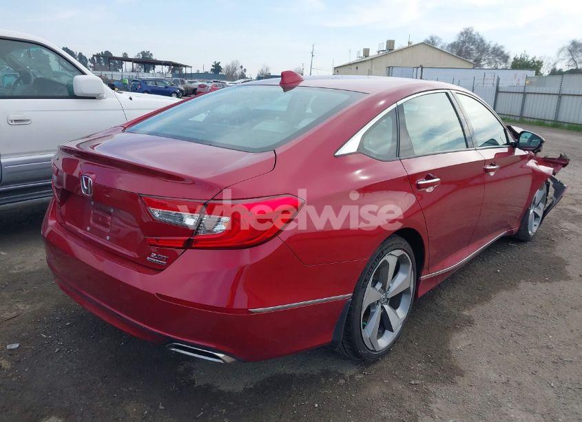 Photo 4 of 2018 Honda Accord TOURING 2.0T (VIN 1HGCV2F96JA035901)