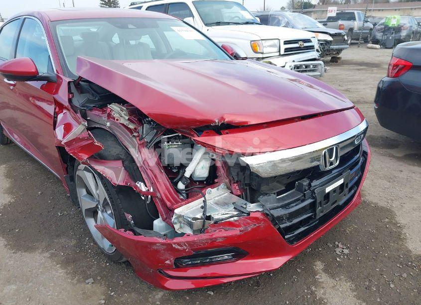 Photo 6 of 2018 Honda Accord TOURING 2.0T (VIN 1HGCV2F96JA035901)