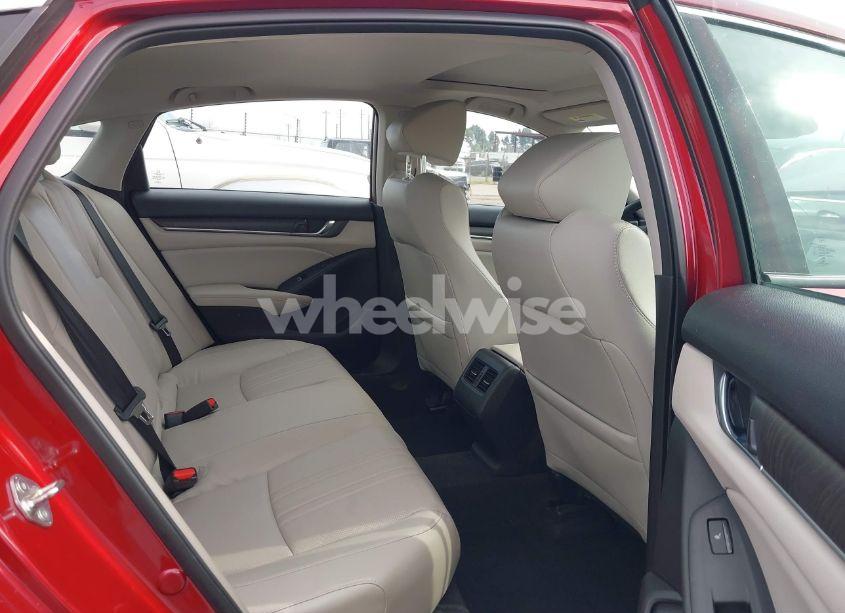 Photo 8 of 2018 Honda Accord TOURING 2.0T (VIN 1HGCV2F96JA035901)