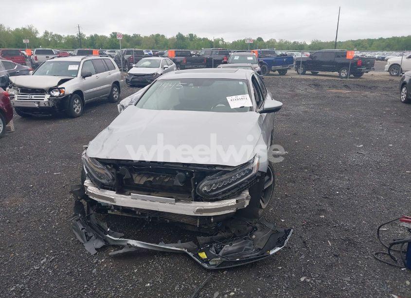 Photo 12 of 2019 Honda Accord TOURING 2.0T (VIN 1HGCV2F96KA009445)