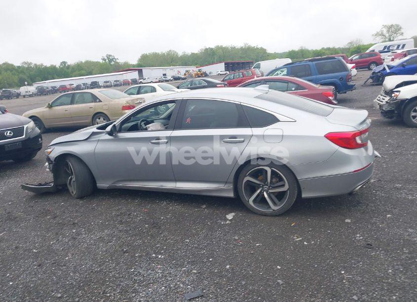 Photo 14 of 2019 Honda Accord TOURING 2.0T (VIN 1HGCV2F96KA009445)