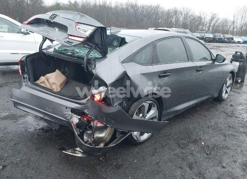 Photo 4 of 2019 Honda Accord TOURING 2.0T (VIN 1HGCV2F96KA021756)