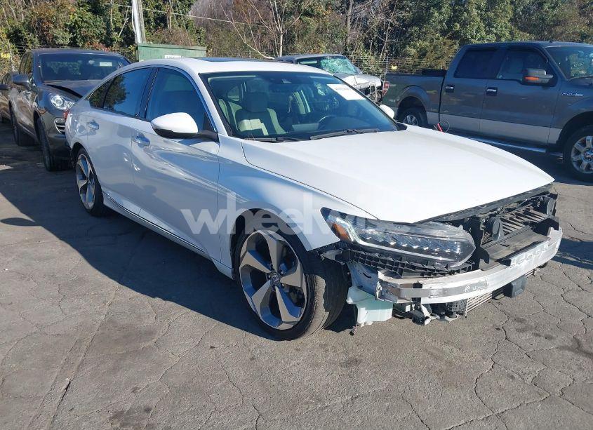 2020 Honda Accord TOURING (VIN 1HGCV2F96LA024724) main photo