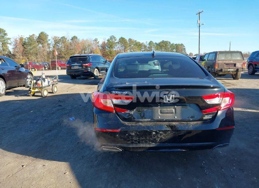 Photo 16 of 2018 Honda Accord TOURING 2.0T (VIN 1HGCV2F97JA016449)