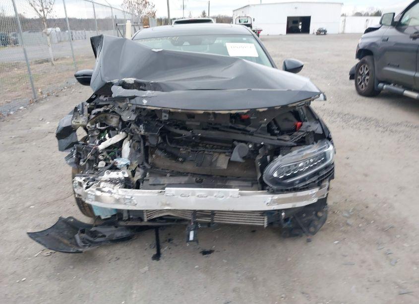 Photo 12 of 2018 Honda Accord TOURING 2.0T (VIN 1HGCV2F97JA028004)