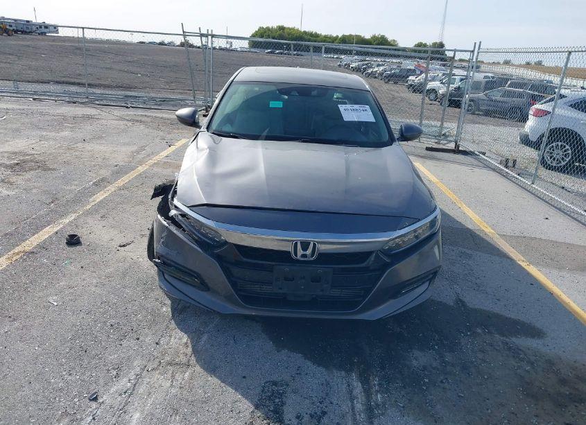 Photo 6 of 2018 Honda Accord TOURING 2.0T (VIN 1HGCV2F97JA051153)