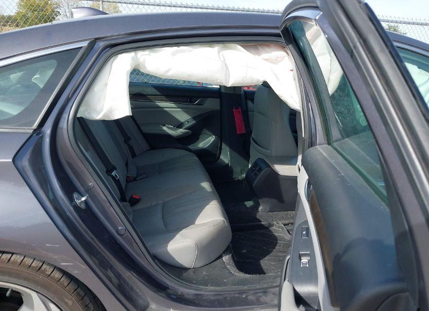 Photo 8 of 2018 Honda Accord TOURING 2.0T (VIN 1HGCV2F97JA051153)