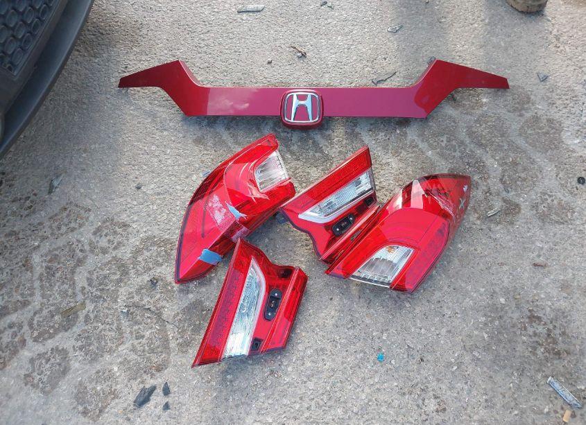 Photo 12 of 2018 Honda Accord TOURING 2.0T (VIN 1HGCV2F97JA053565)