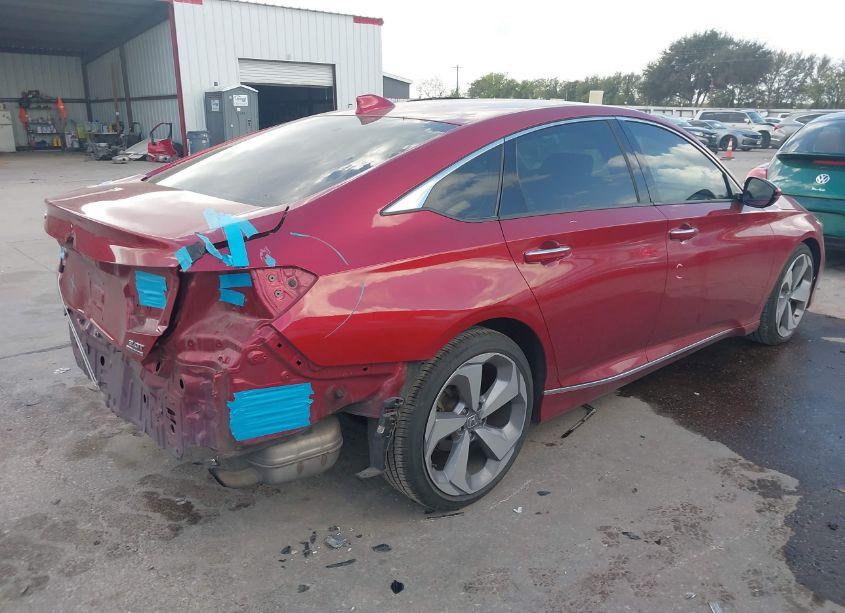 Photo 4 of 2018 Honda Accord TOURING 2.0T (VIN 1HGCV2F97JA053565)