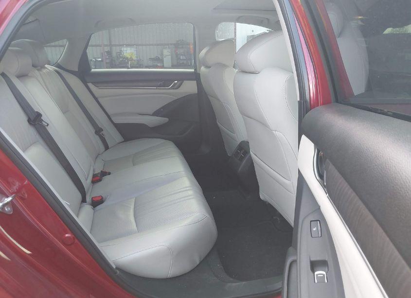 Photo 8 of 2018 Honda Accord TOURING 2.0T (VIN 1HGCV2F97JA053565)