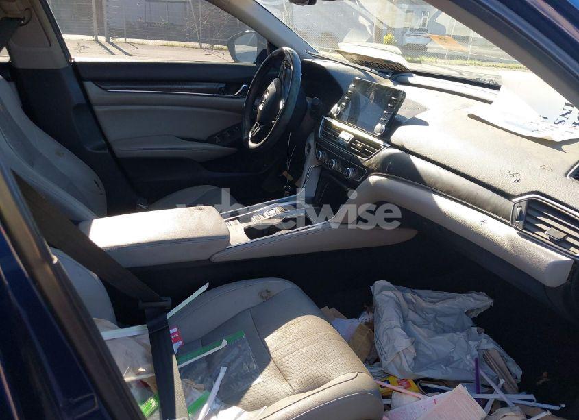 Photo 5 of 2019 Honda Accord TOURING 2.0T (VIN 1HGCV2F97KA008630)