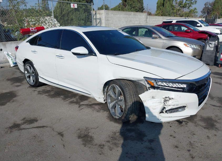 2020 Honda Accord TOURING (VIN 1HGCV2F97LA007866) main photo